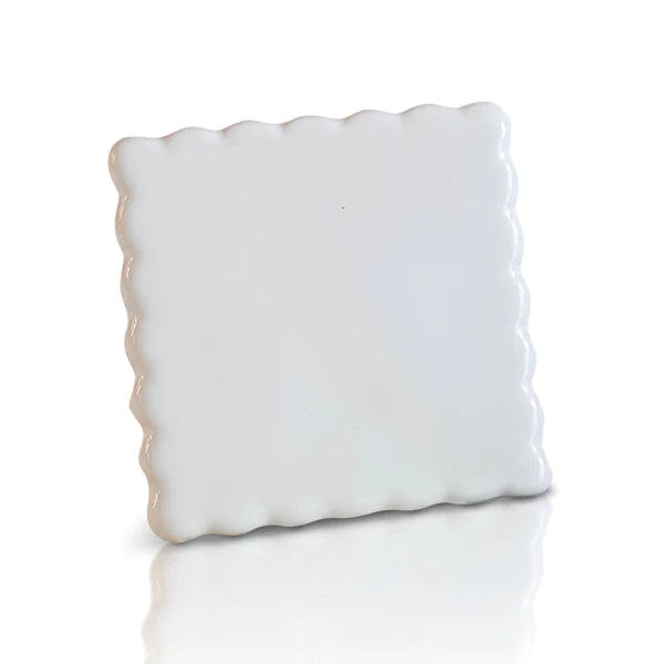 A293 -Simple Scallop Writable Plack
