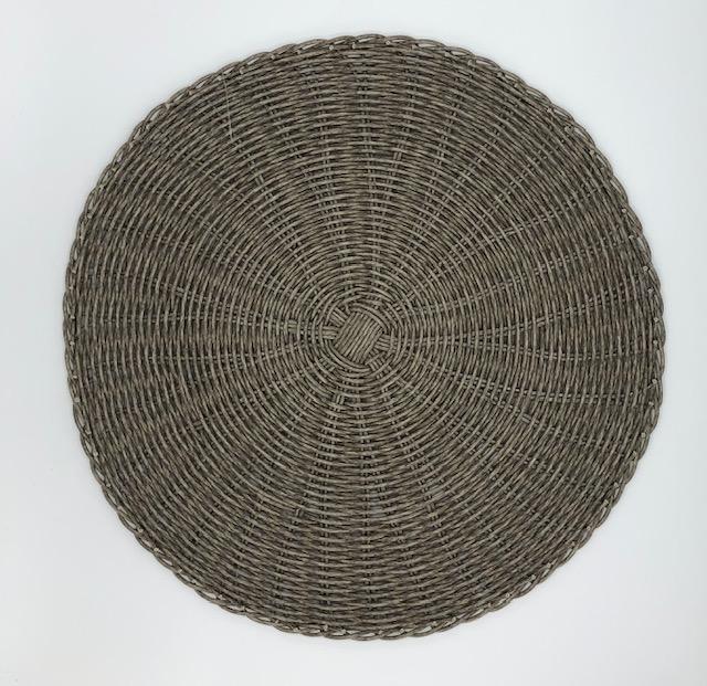 Faux Rattan Charger/Placemat -Smoke